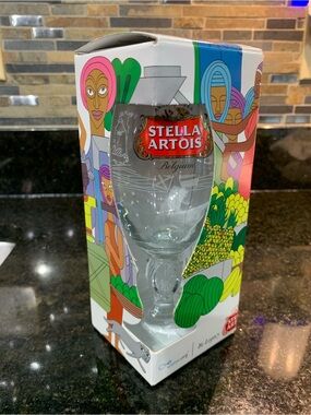 Stella Artois Uganda Limited Edition Chalice Beer Glass NIB Collectable